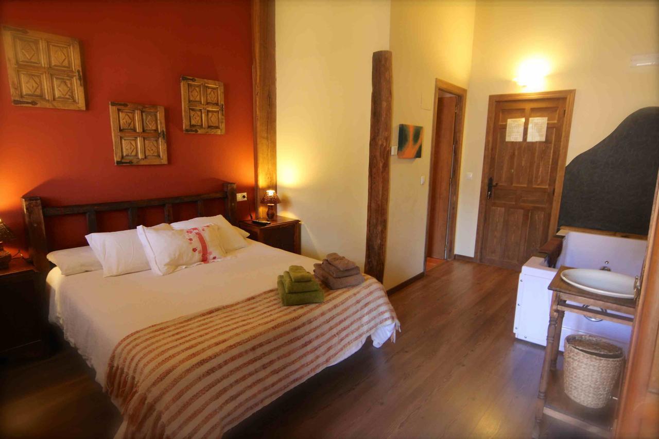 Casa Senderuela Guest House Panzares Exterior photo